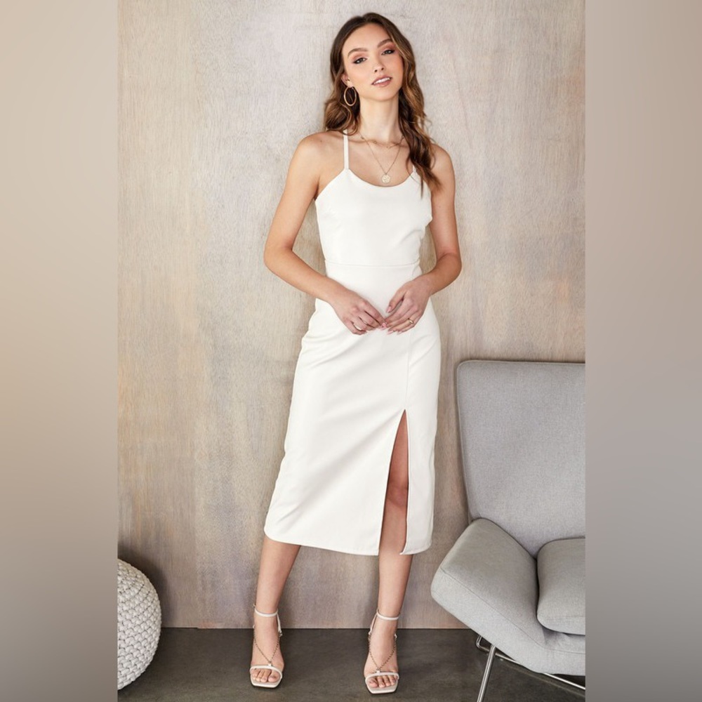 (50355-WHT) PU CROSSBACK BLOCKED SIDE SLIT MIDI DRESS